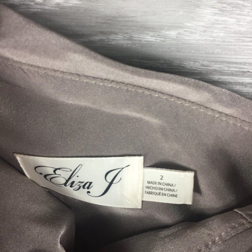 ELIZA J Ruched One-shoulder Dress In Taupe - Picture 5 of 6